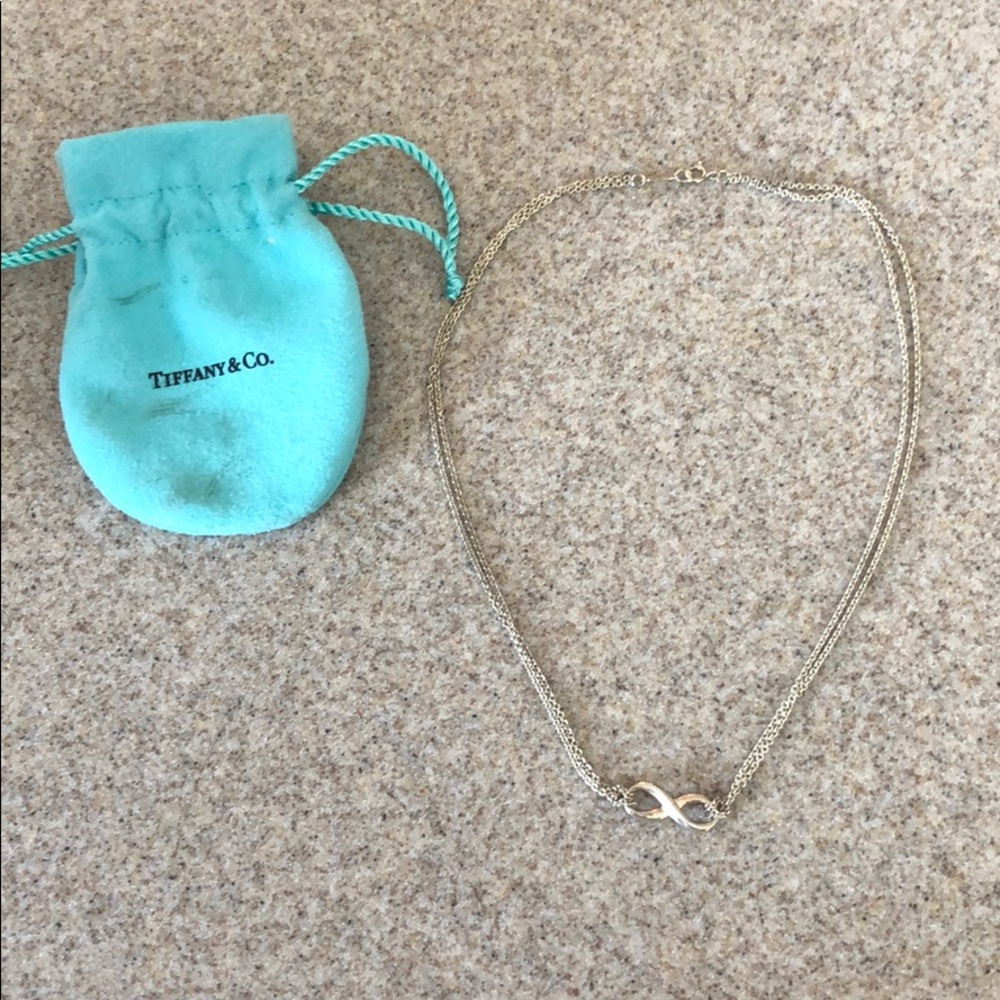 Tiffany’s infinity necklace